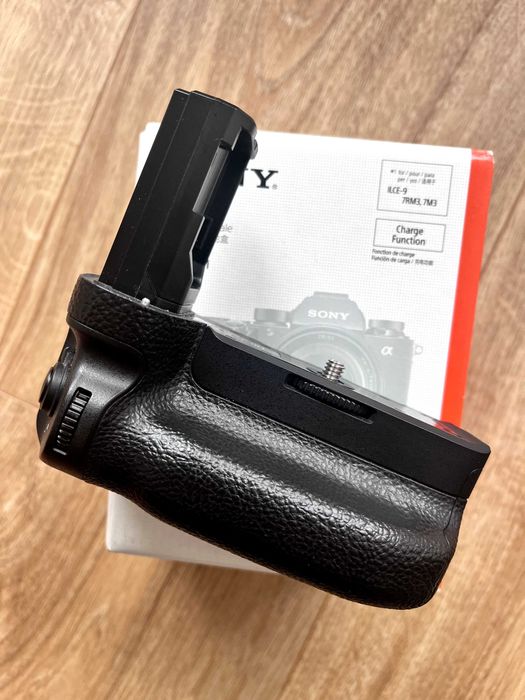 Sony Battery Grip VG-C3EM do Sony A7 III, A7 R III, A9