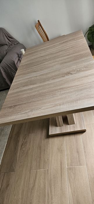 Mesa de jantar extensível