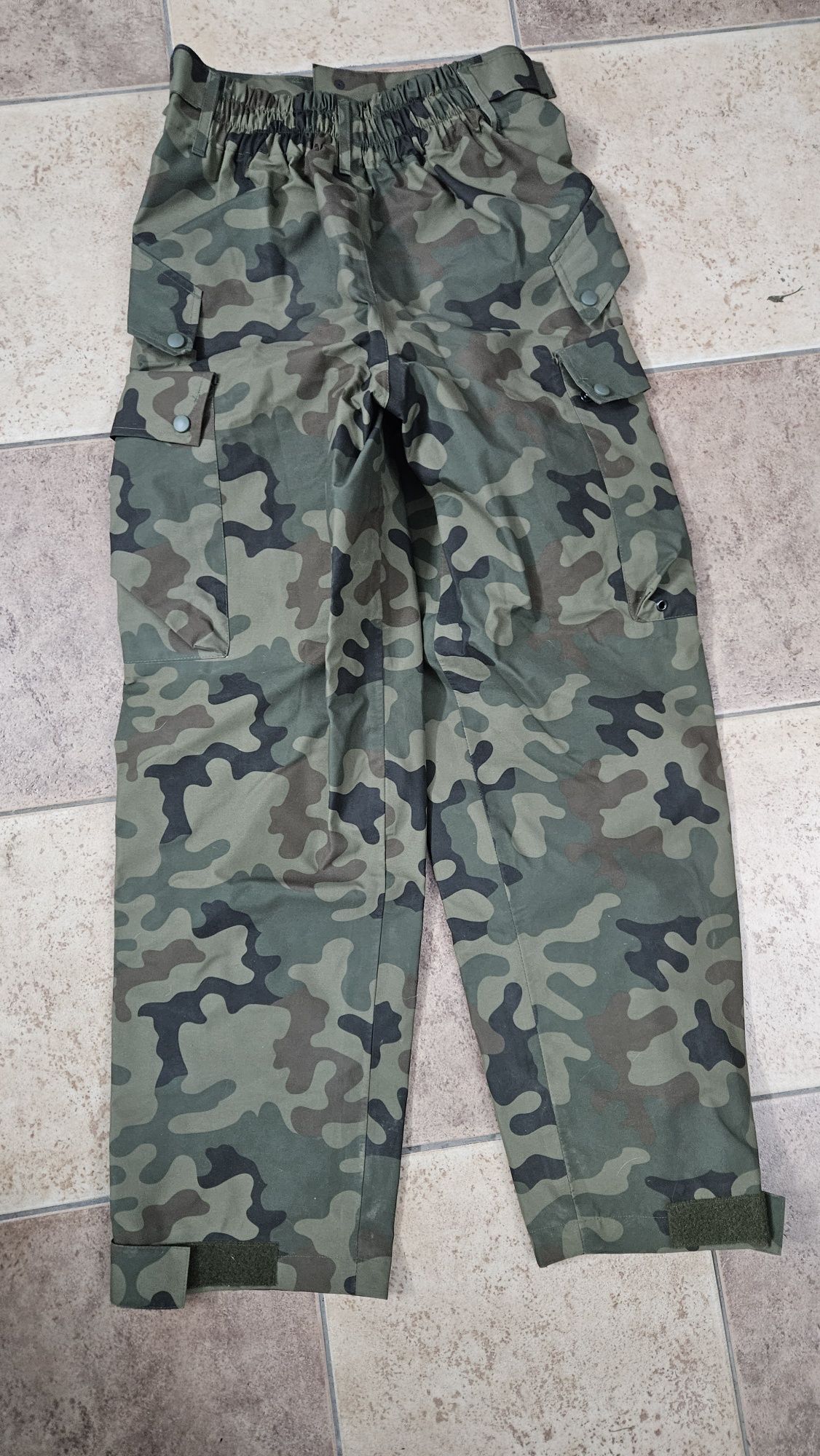 Spodnie ubrania ochronnego (gore-tex) wz. 128/MON