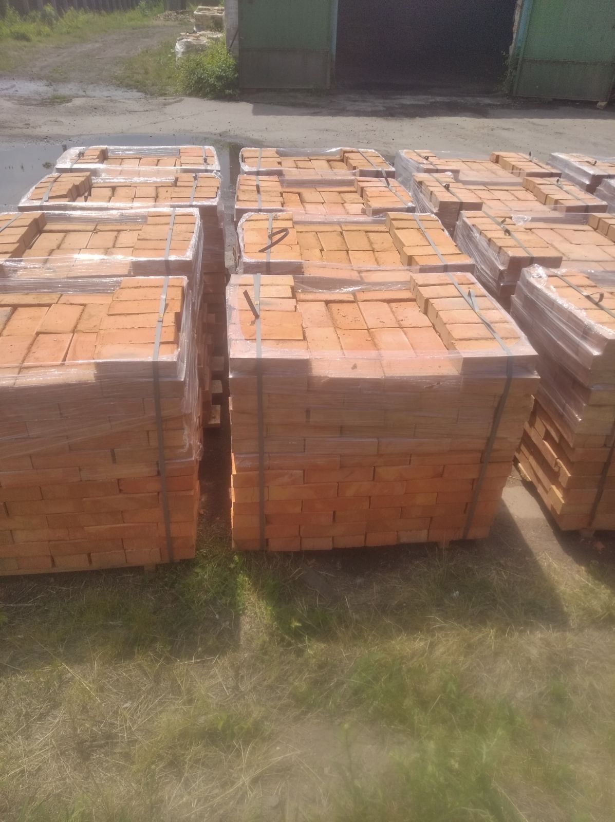 Продам нову цеглу