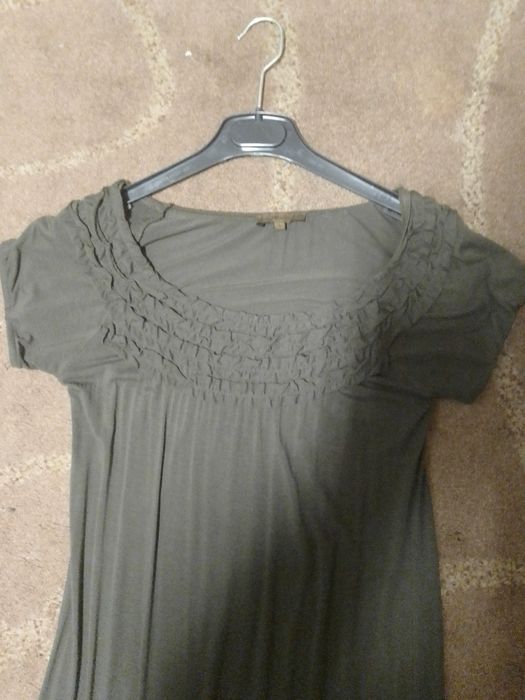 Vestido em malha de meia manga