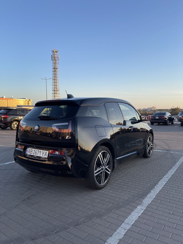 BMW i3 2017 року