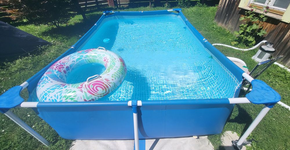 Sprzedam Basen w Dobrym Stanie