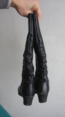 Продам Сапоги женские кожаные утеплённые 38 размер