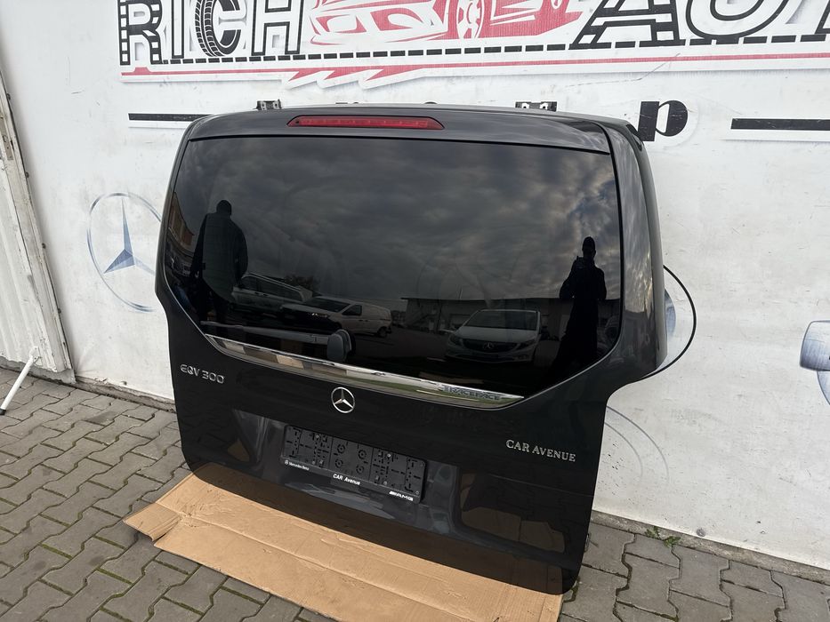 Бампер ляда кришка багажника стоп фонарь V-class Vito W447 Віто Веклас