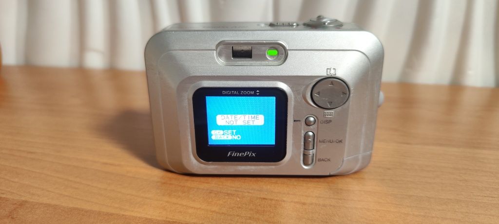 Vivitar ViviCam 6200w 6.0MP 2.0" LCD Wodoodporny.