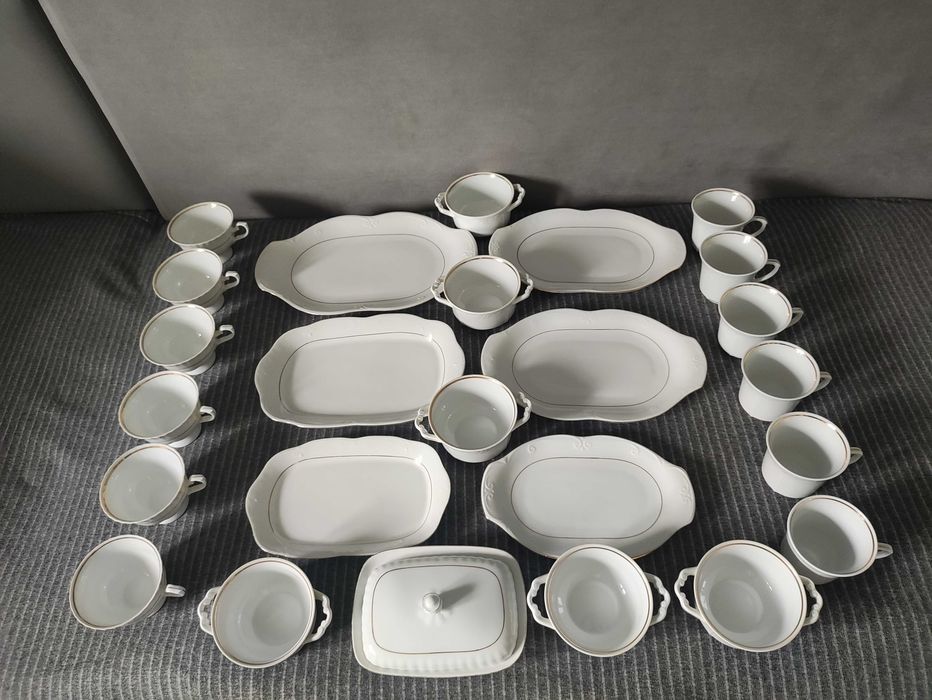 Zastawa Stołowa Filizanki Talerze Chodzież Serwis Obiadowy z porcelany