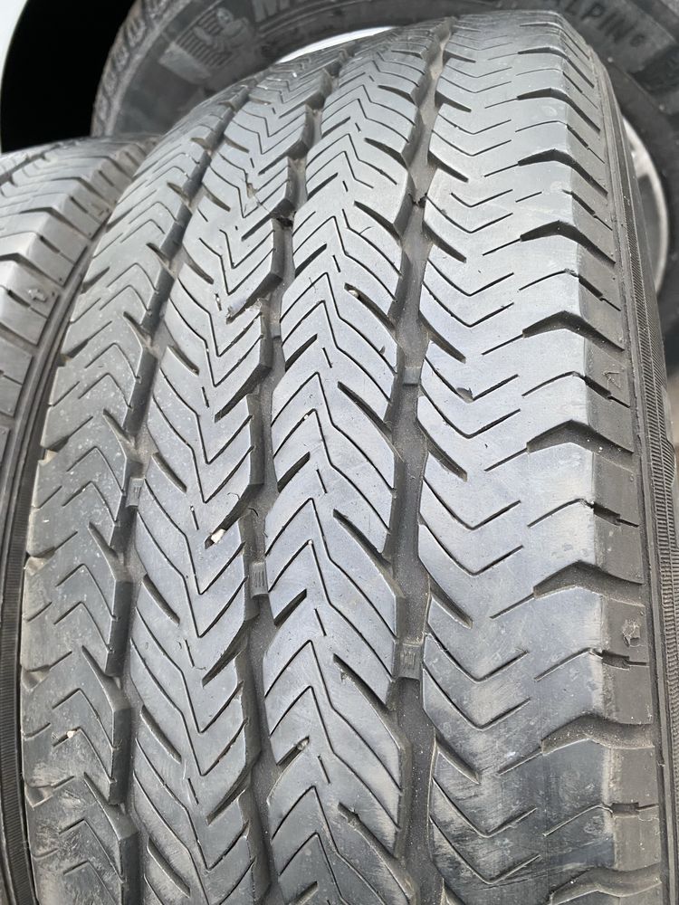 Opony wzmacniane do busa 205/65/16C bieznik 8mm