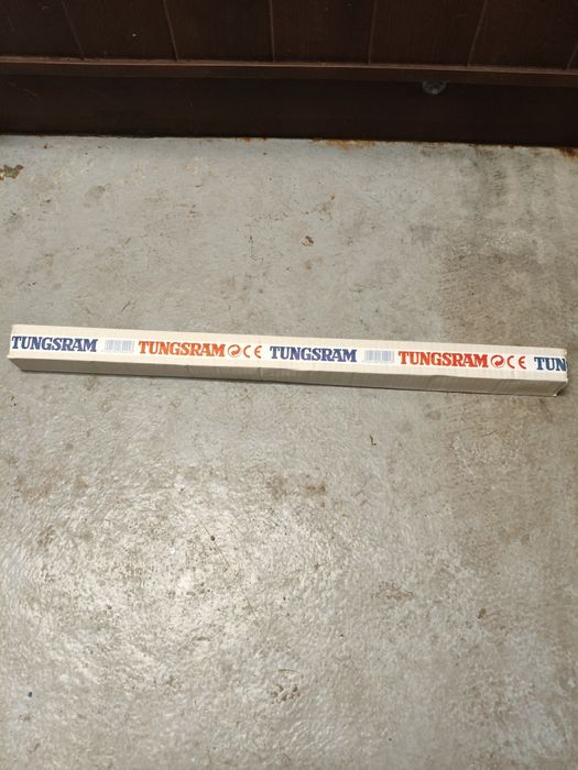 Świetlówki 20w/230v