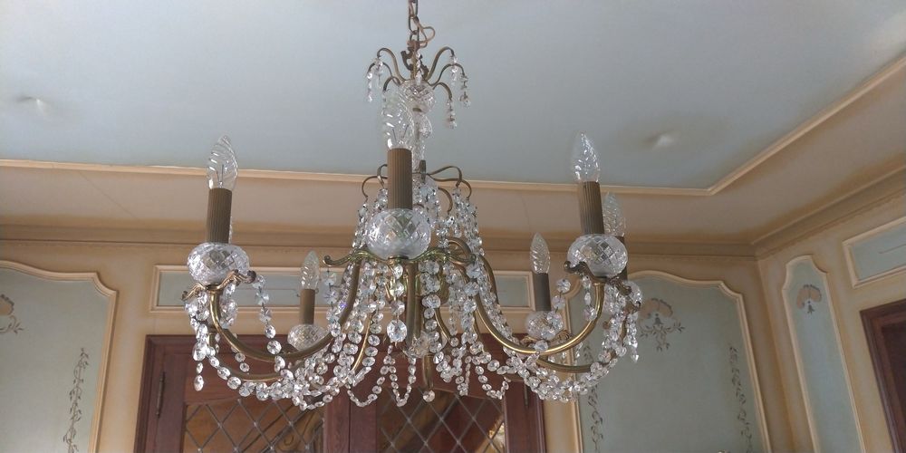 Kryształowy francuski żyrandol antyk