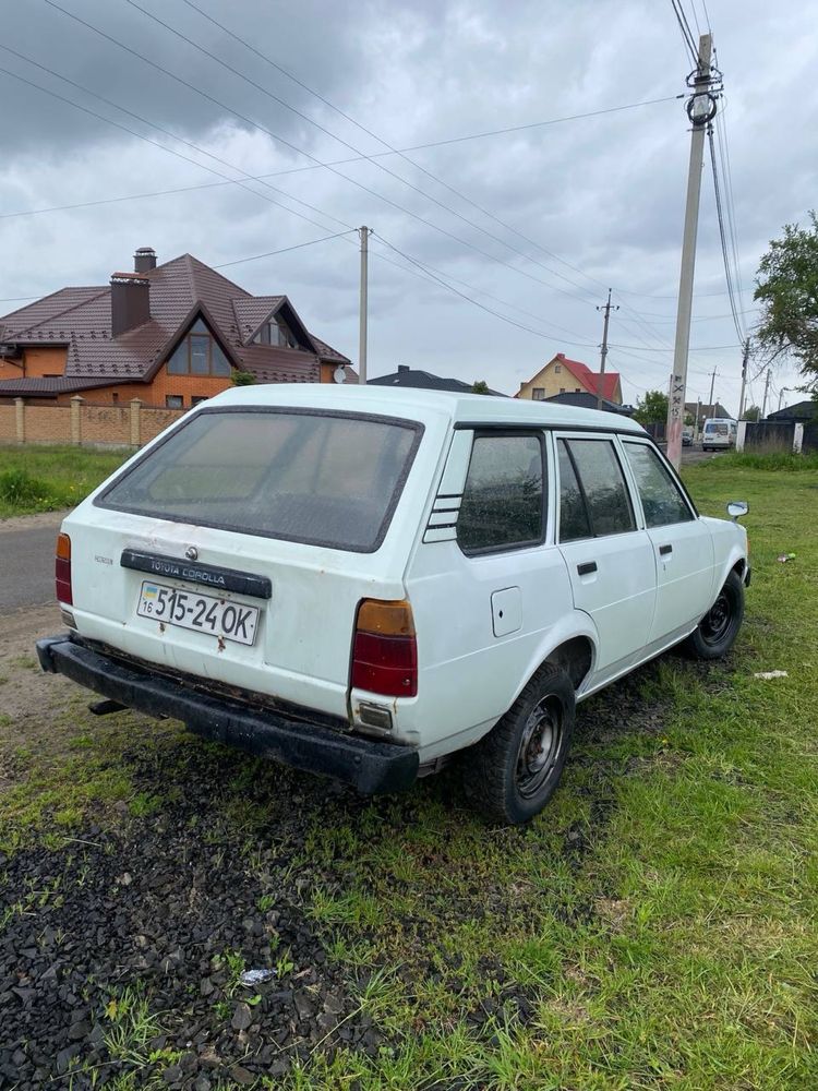 Toyota Corolla CA71