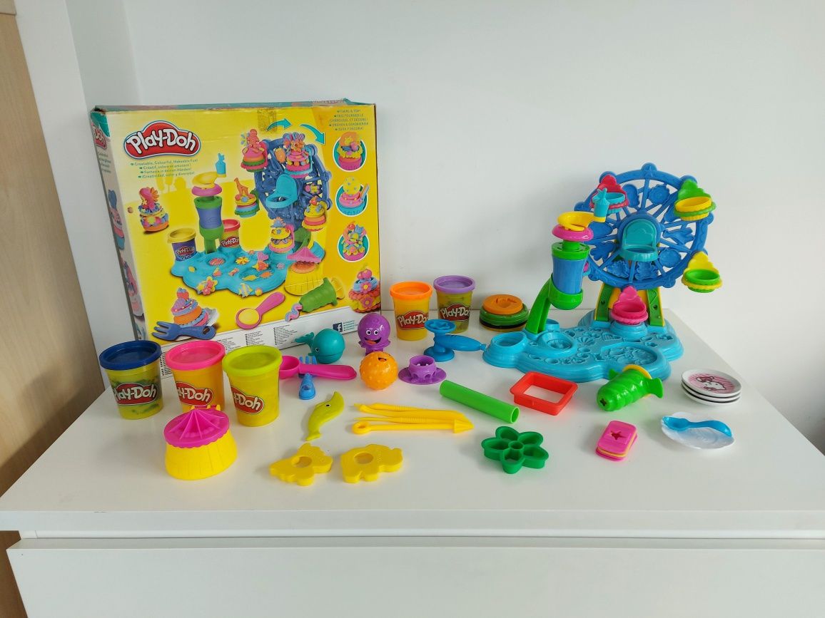 Ciastolina babeczkowy festiwal Play-Doh powiększony zestaw