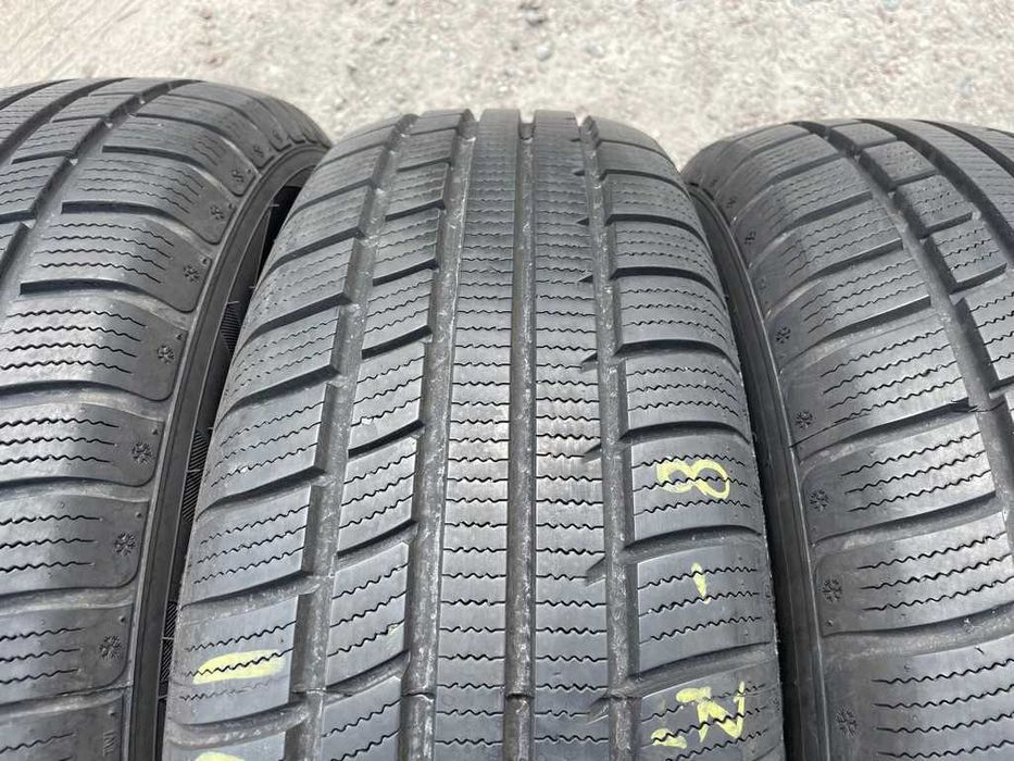 Tomket Snowroad SUV3 215/70r16 100H шини бу зима 4 штуки