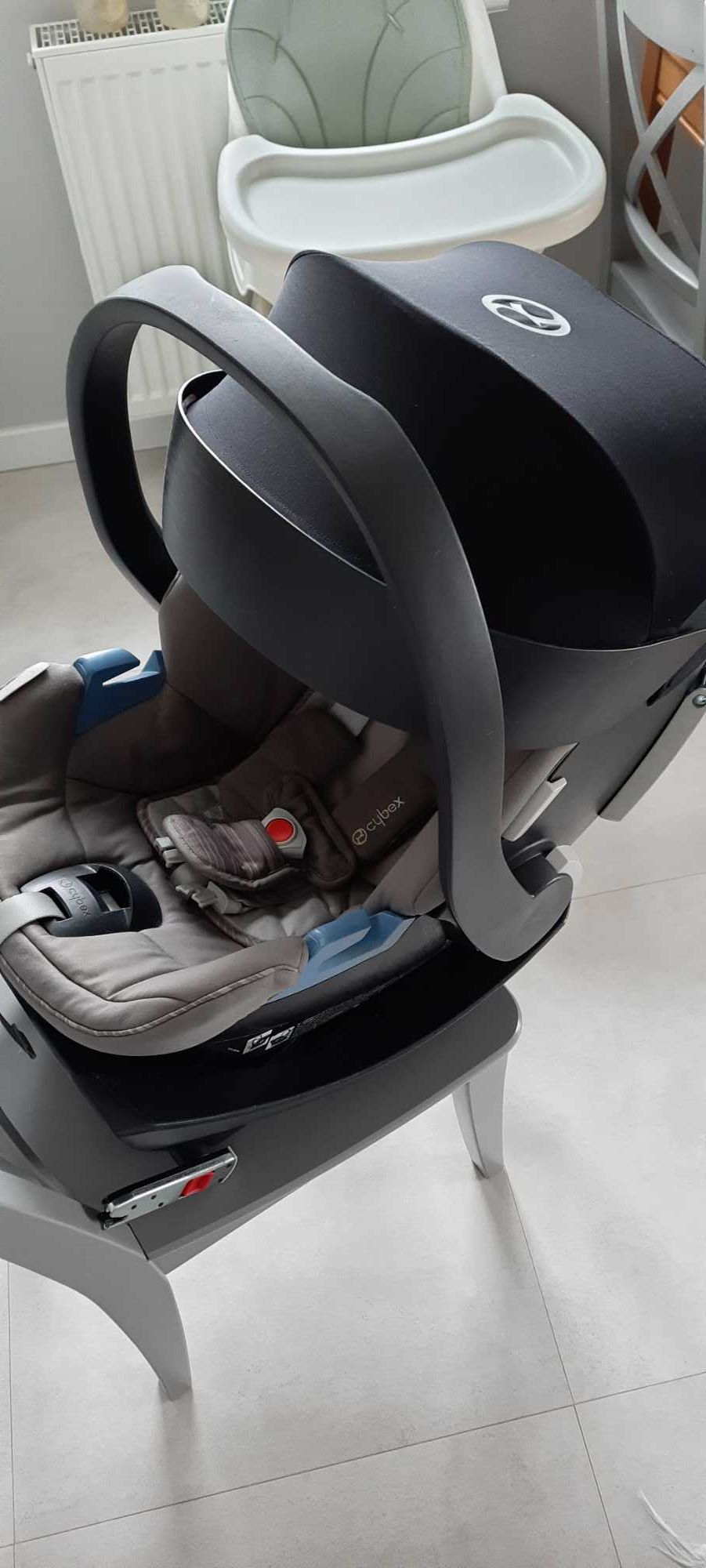 Cybex Aton plus Baza isofix fotelik niemowlecy wraz z base