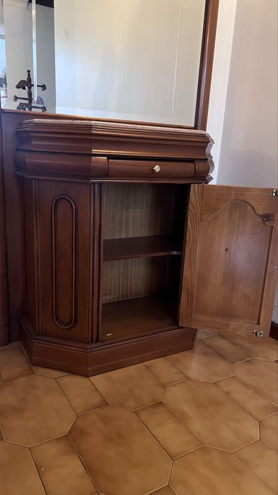 Vendo movel de entrada em madeira maciça e pedra