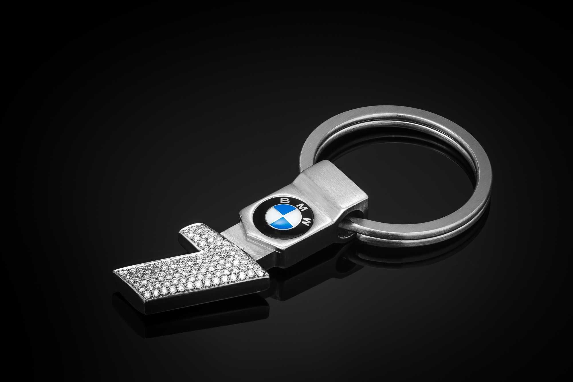 Brelok BMW z diamentami seria 1