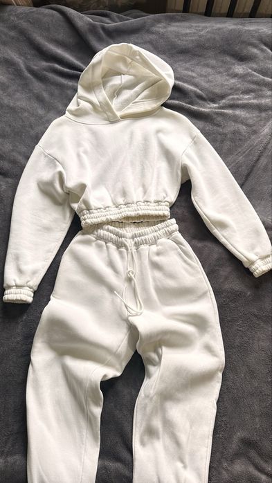 Спортивний теплий костюм