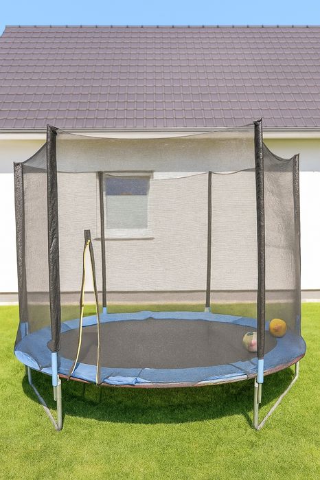 Trampolina ogrodowa o srednicy 3 m