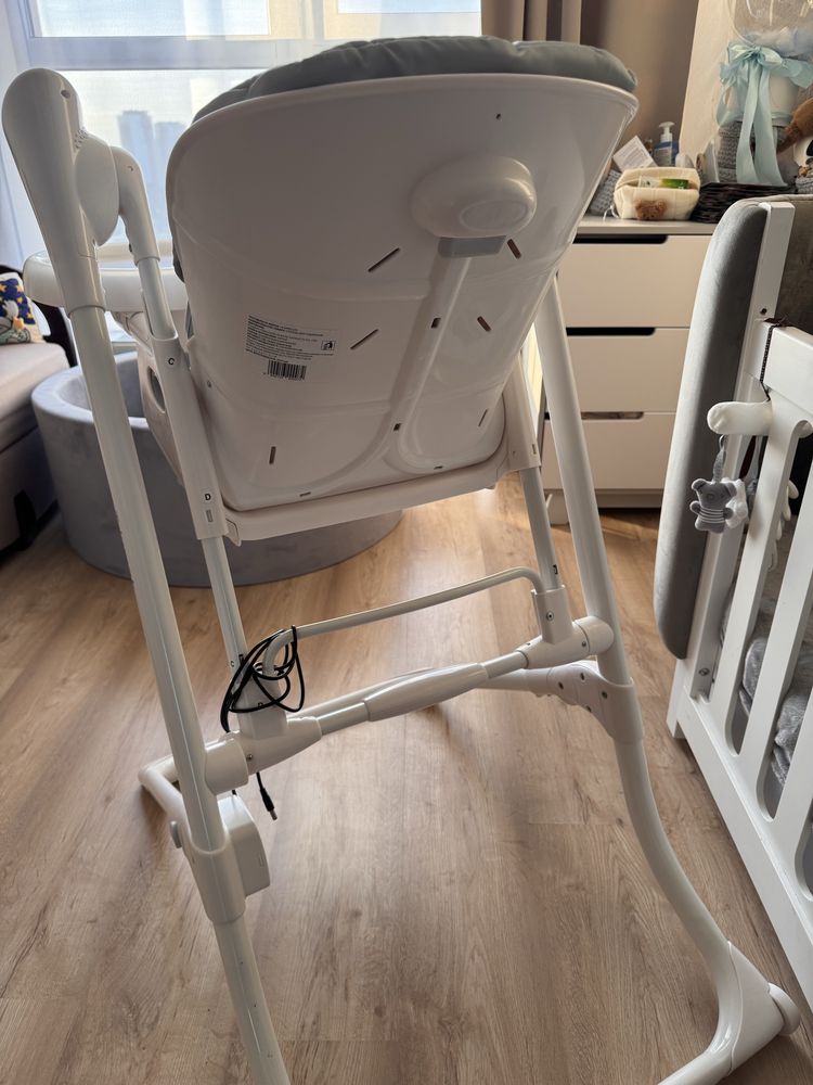 Стільчик-крісло-гойдалка Carrello Triumph crl-10302