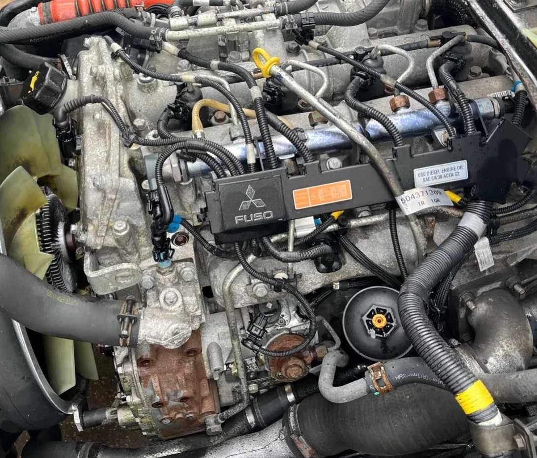 motor canter 3.0 did fuso 3.0 did mitsubishi 4P10