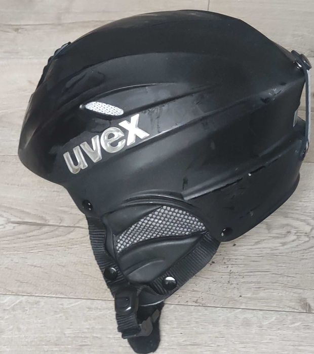 Kask narciarski UVEX męski czarny