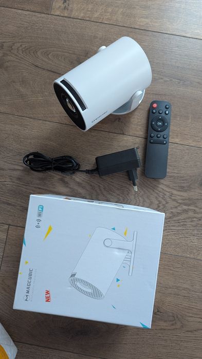 Проектор портативний Magcubic HY300 PRO Android 14 WiFi