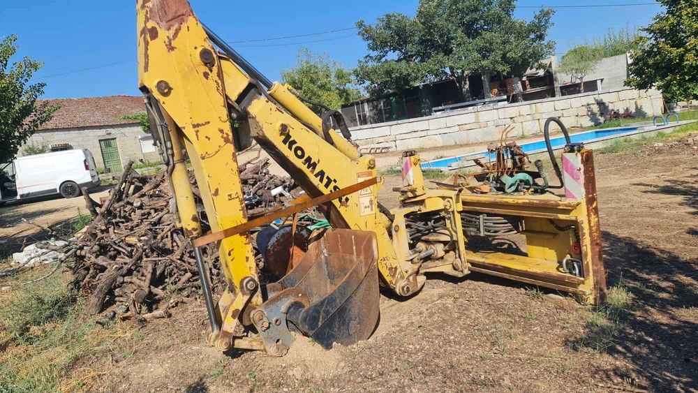 Retro escavadora Komatsu