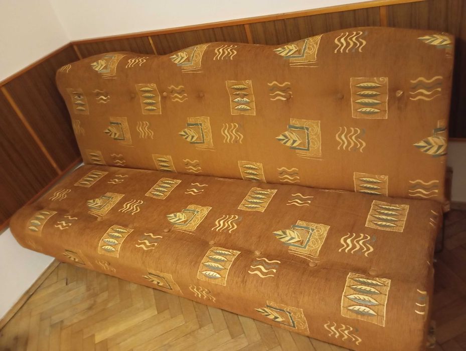Oddam za darmo kanapy. Oferta jest ważna maksym.tydzień (do 26.10).