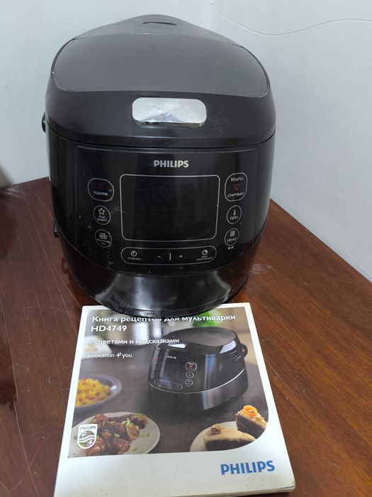 Мультиварка Philips HD4749