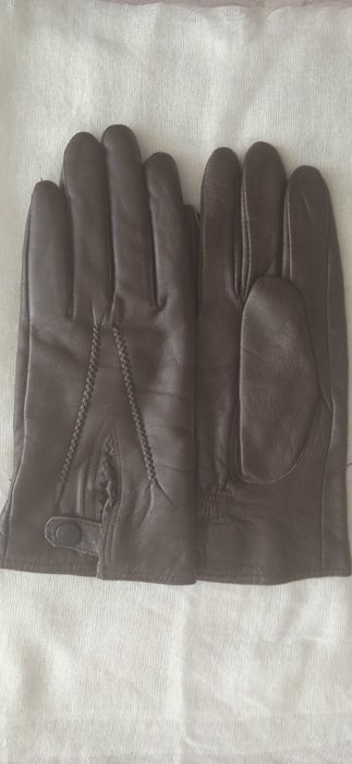Шкіряні жіночі рукавички/розмір 6,5 - 7/4 пари/Нові/Ціна за 1