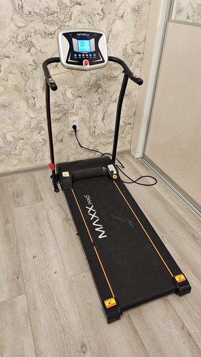 Бігова дорожка все працює