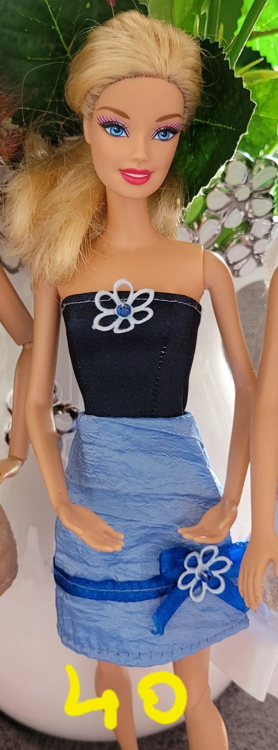 Sukienka dla Barbie nr 40