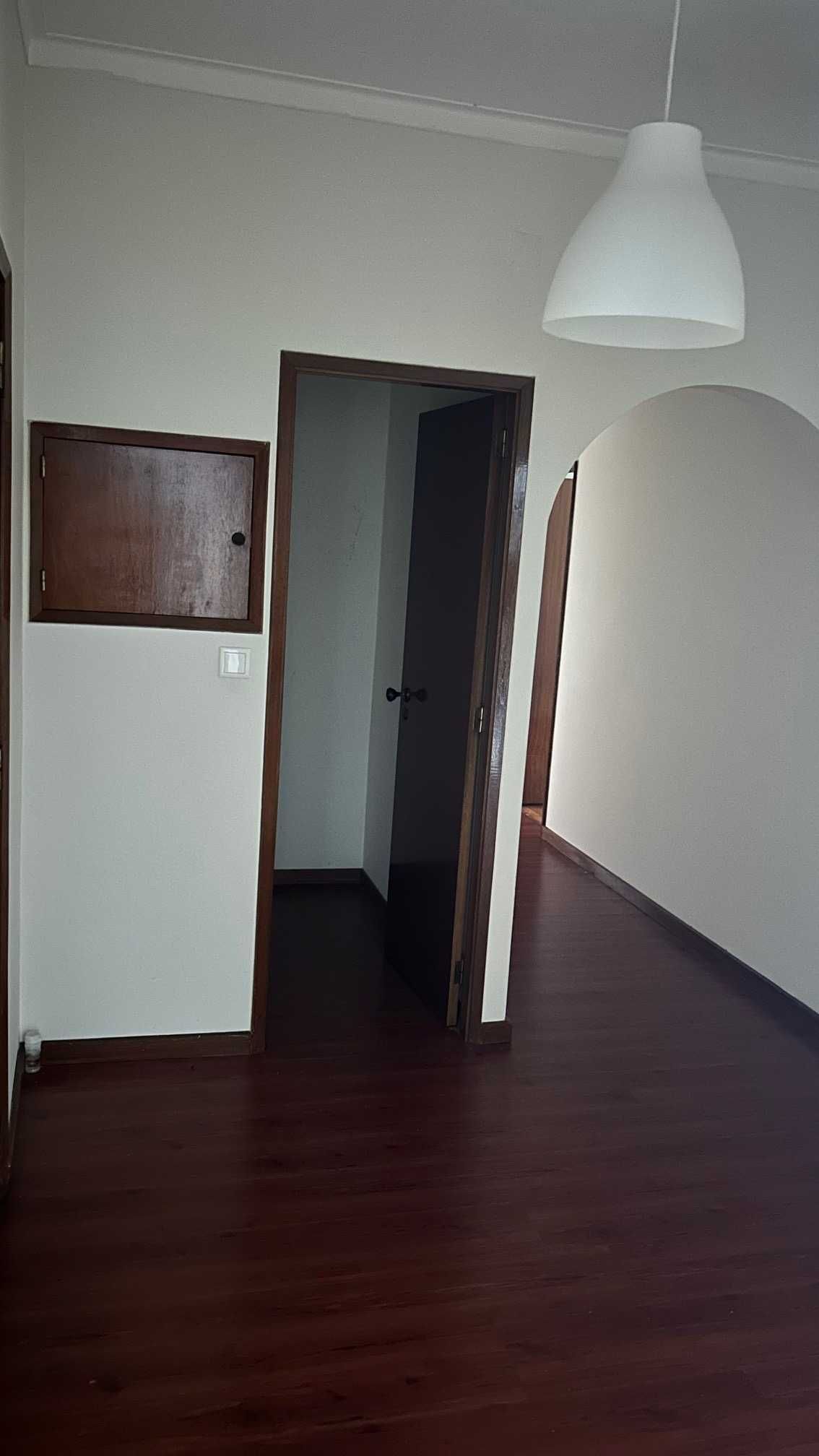 Apartamento T2 (São Victor - Braga) - Junto às piscinas e Clube Ténis