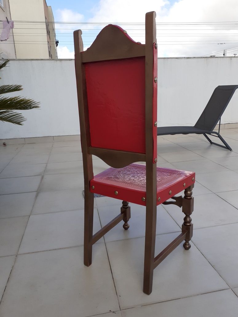 Cadeira/Trono Vintage restaurada