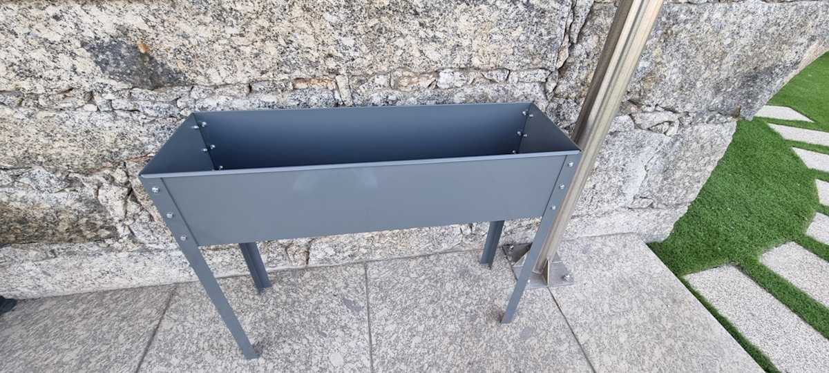 Mesa de Cultivo para Horta Urbana, Vertical , Vaso Alto (100x80x30 cm)