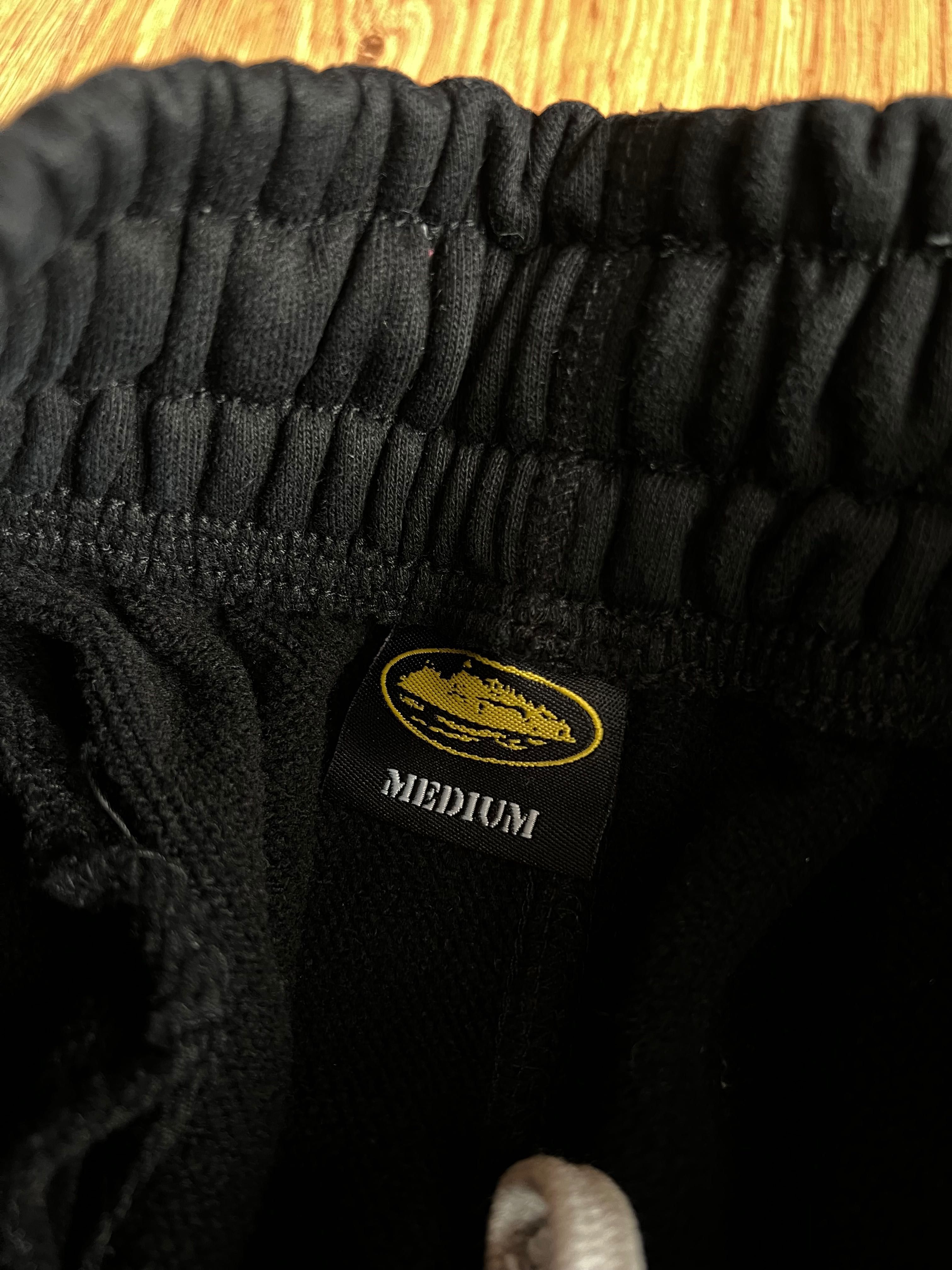 Широкие штаны Corteiz Baggy парашуты Loose Fit sk8 rep y2k opium