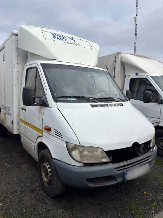 Sprzedam Mercedes sprinter, brak silnika, kontener, winda