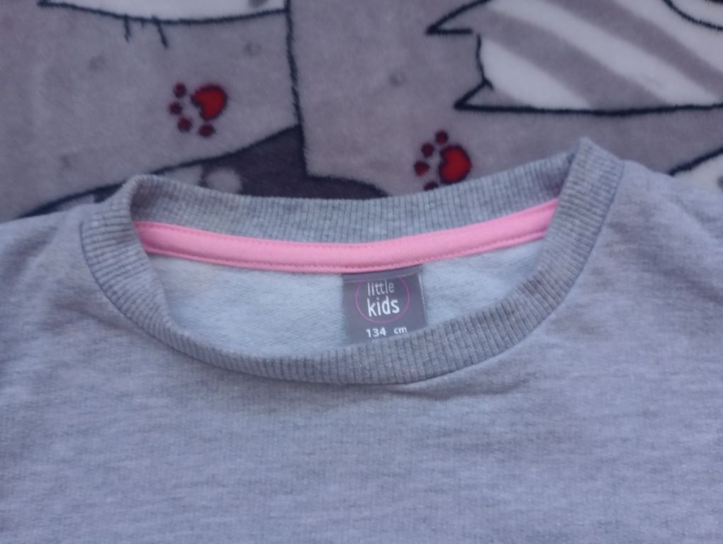 Bluza z jednorożcem jak nowa r. 134