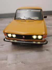 Model Fiat 125 p,skala 1/8