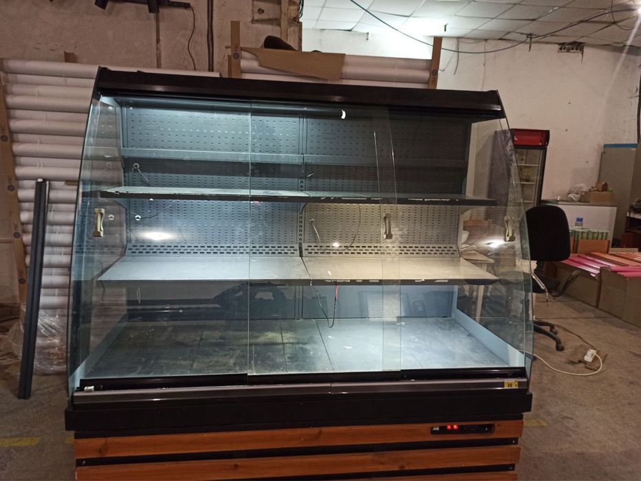 Вітрина холодильна