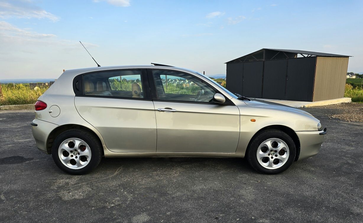 Alfa Romeo 147 1.6 105KM~Skóra~Szyberdach~Bez Rdzy~Pełna Elektryka~