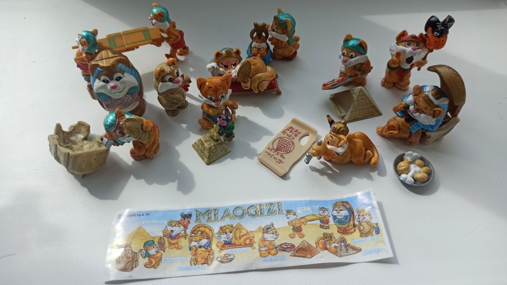 Продам серии Киндер Белоснежка, Черепахи, Феи