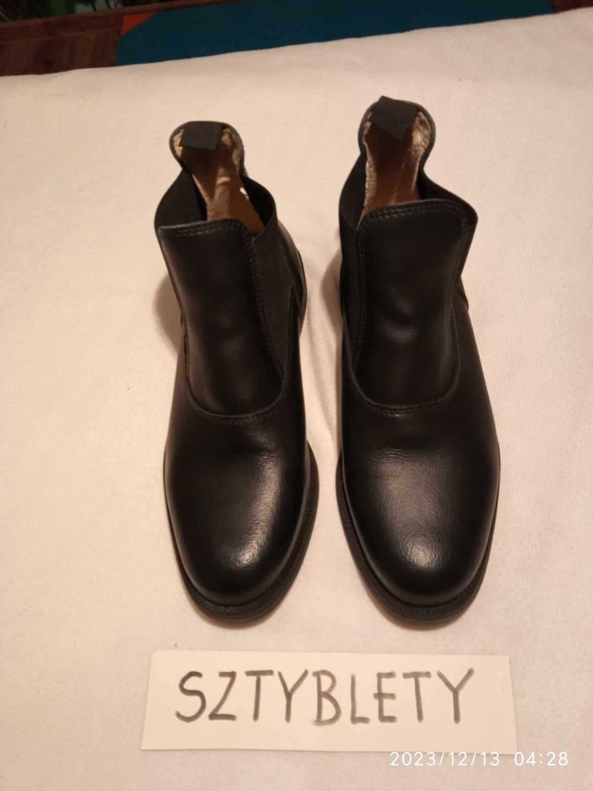 buty sportowe SZTYBLETY