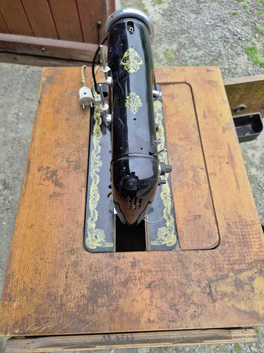 stara maszyna do szycia