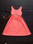 Vestido curto coral