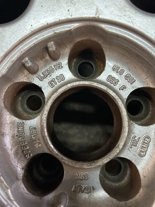 Alu felgi 15 cali 5x100 et 38 audi