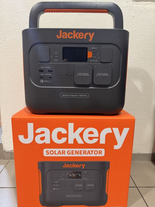 Зарядна станція Jackery 1000 v