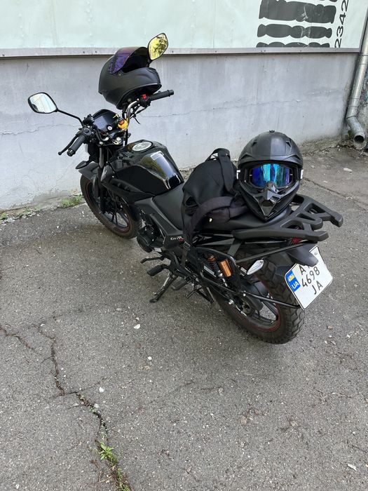 Продам мотоцикл lifan cityr 200