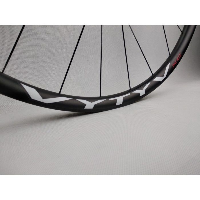 VYTYV XC 29 Disc Carbon Tubeless Dt Swiss 240s boost 1320g
