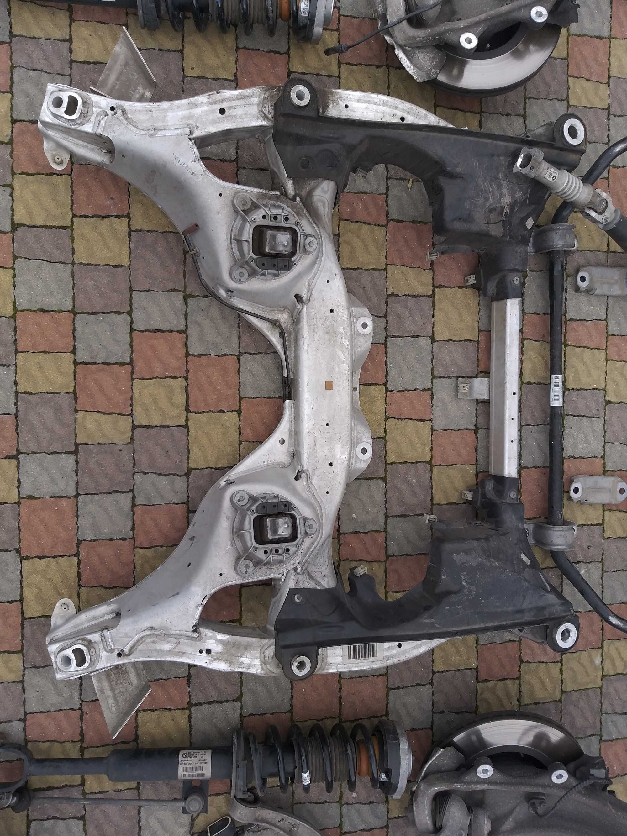 Підвіска BMW F10 F01 F07 комплект рейка цапфа кулак підрамник ричаг